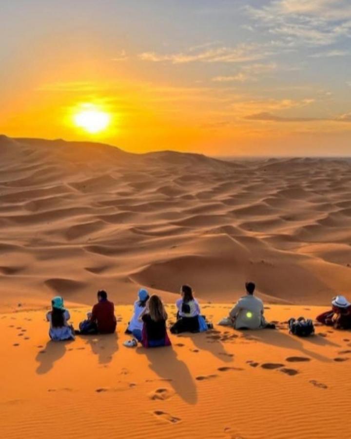 Sunset Desert Camp Hotel Merzouga Exterior foto